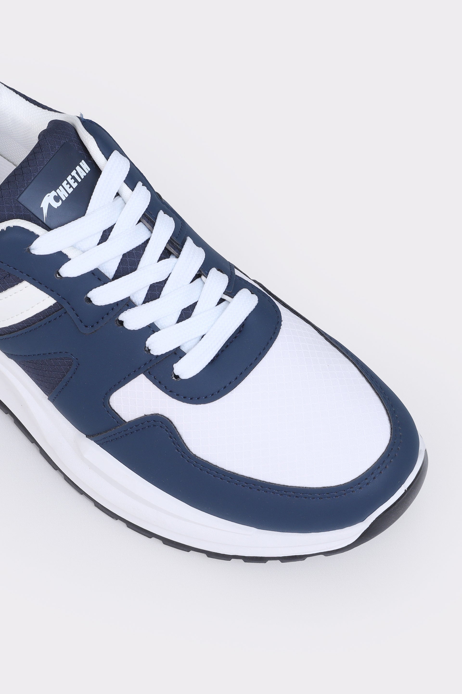 Men's stylish sneakers