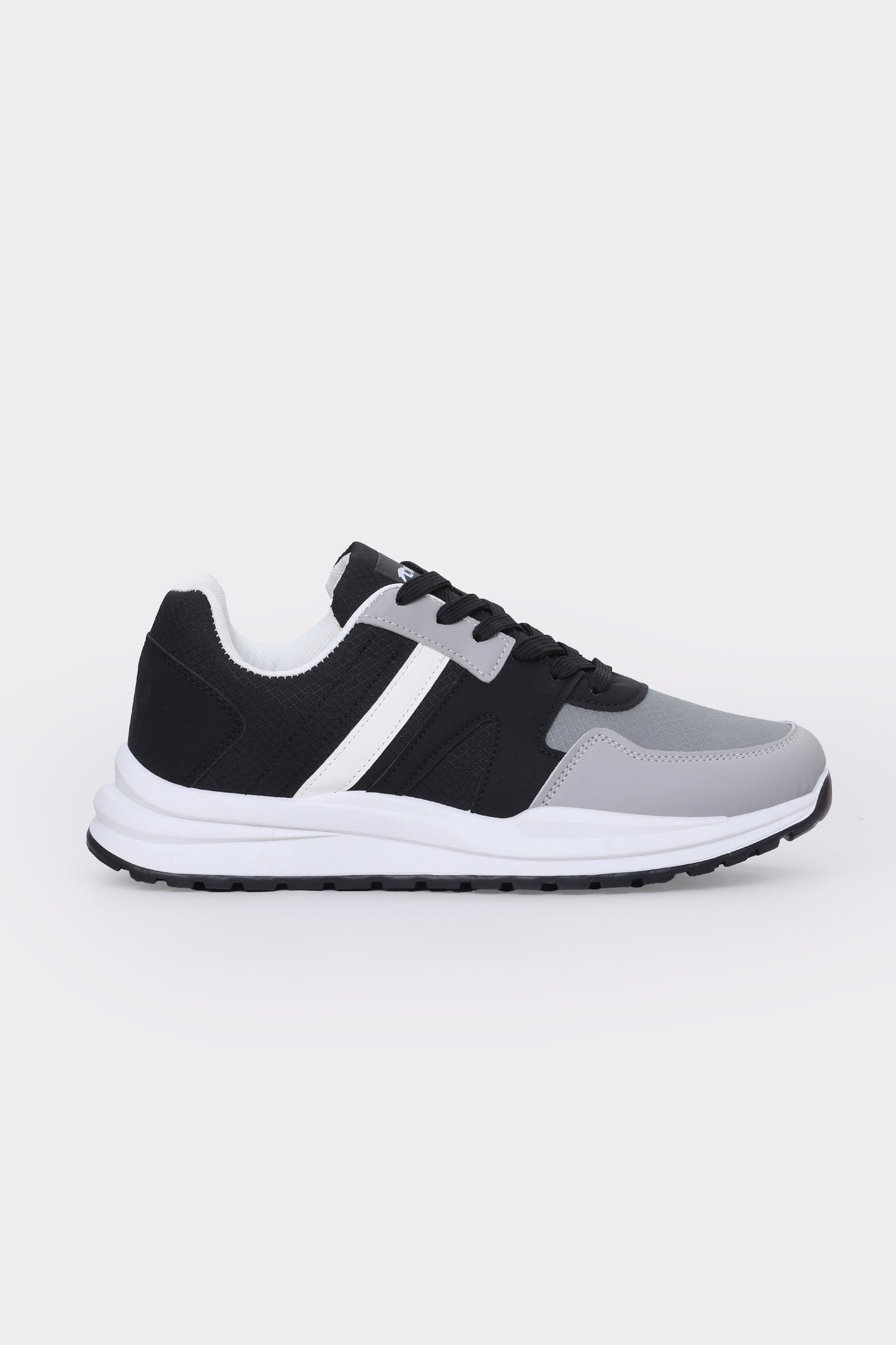 Men's stylish sneakers