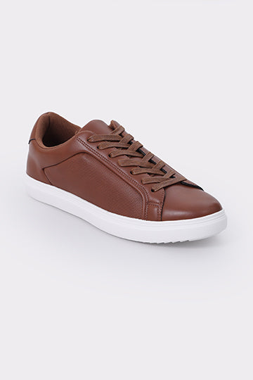 Men's trendy sneakers