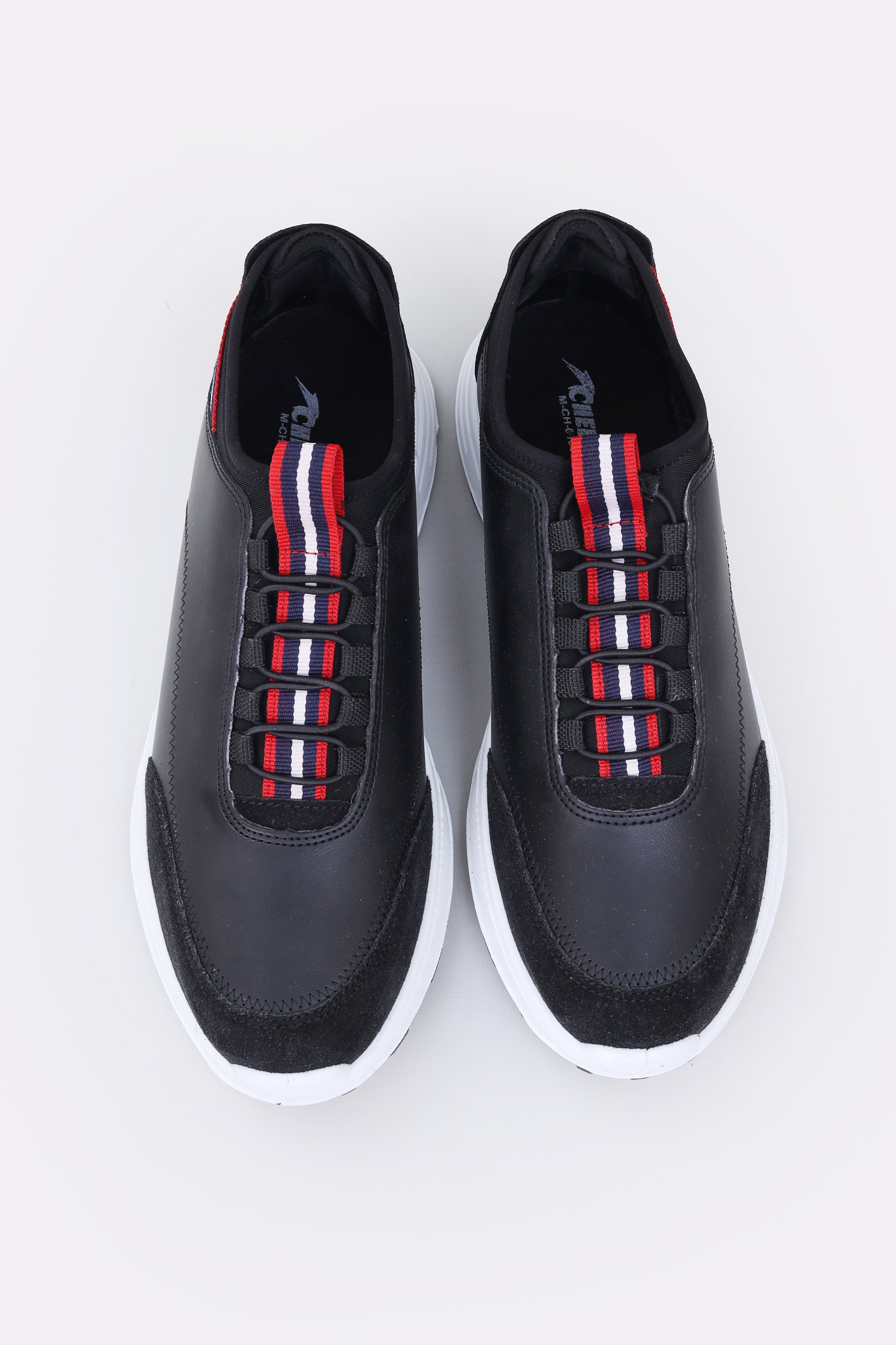 Men's sporty sneakers