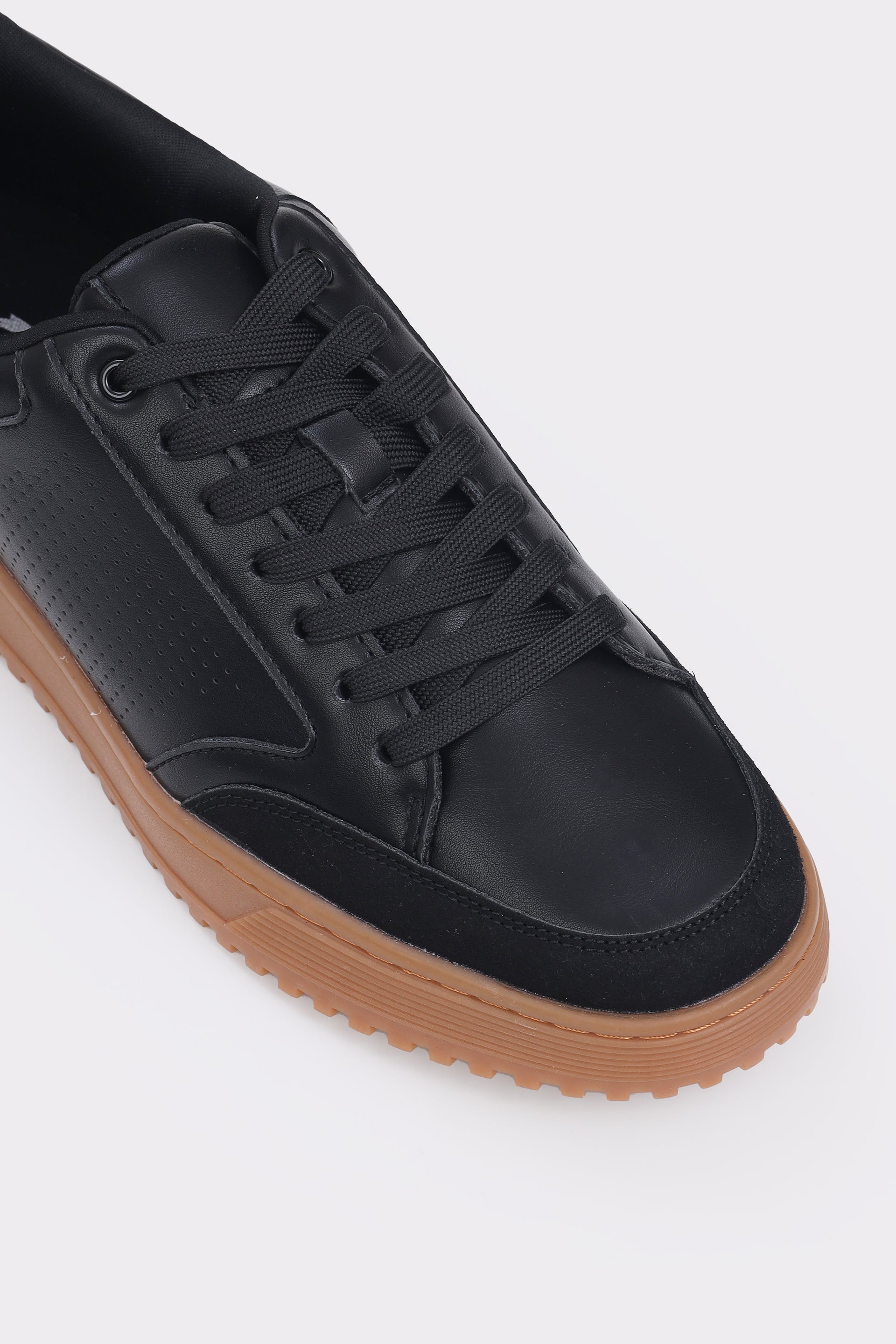 Men Sneakers