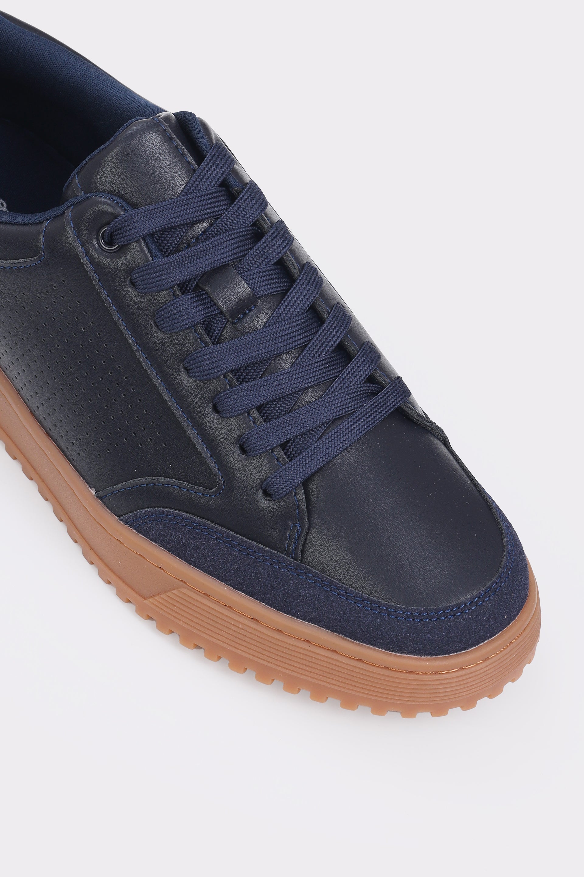 Men Sneakers