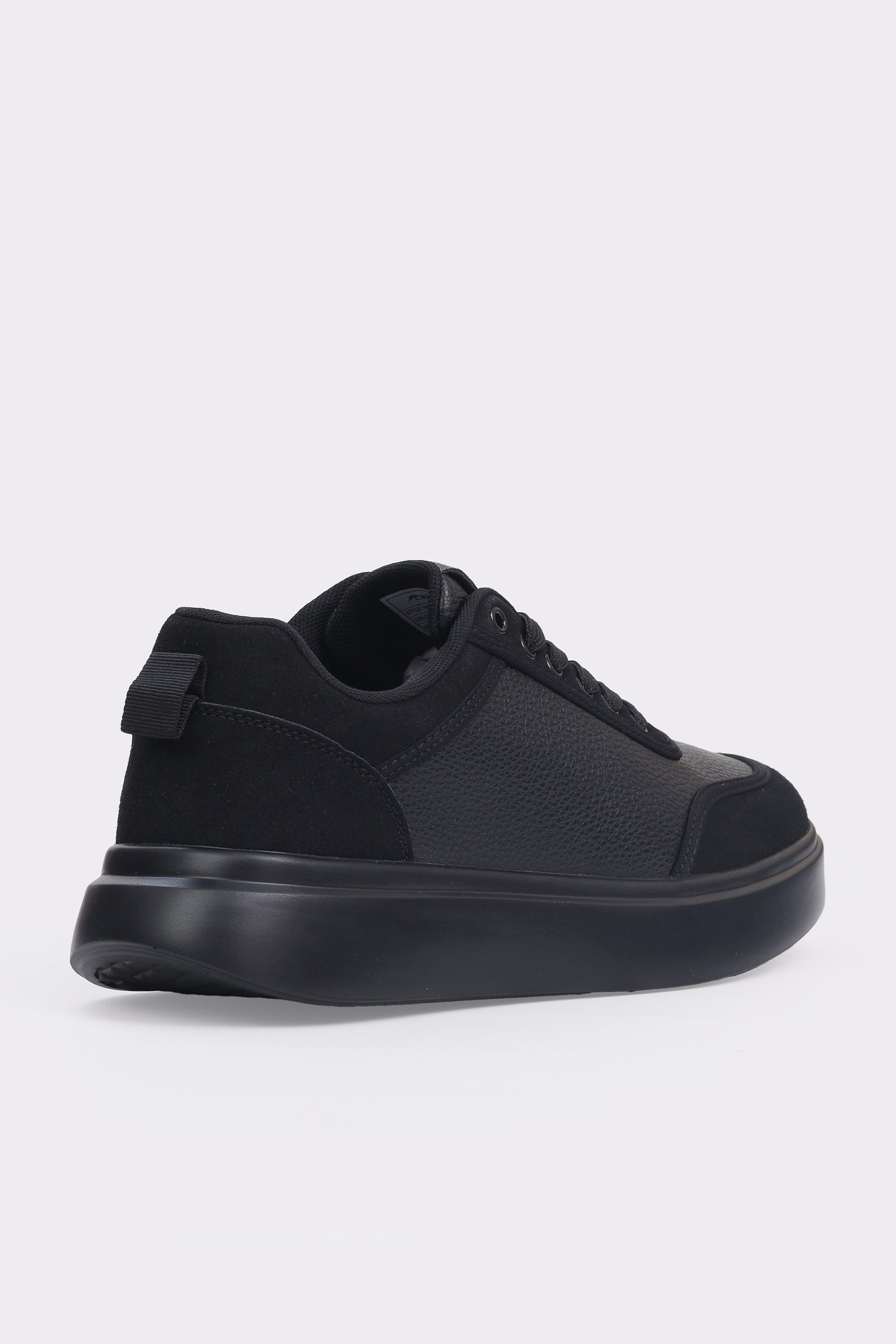 Men Sneakers