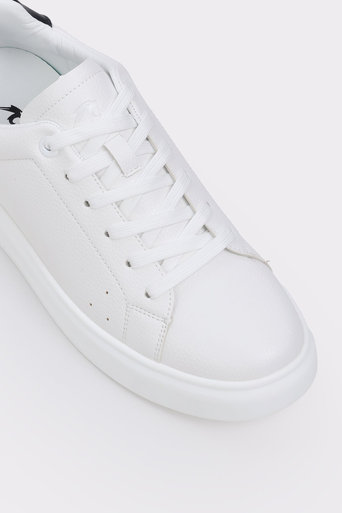 Men Sneakers