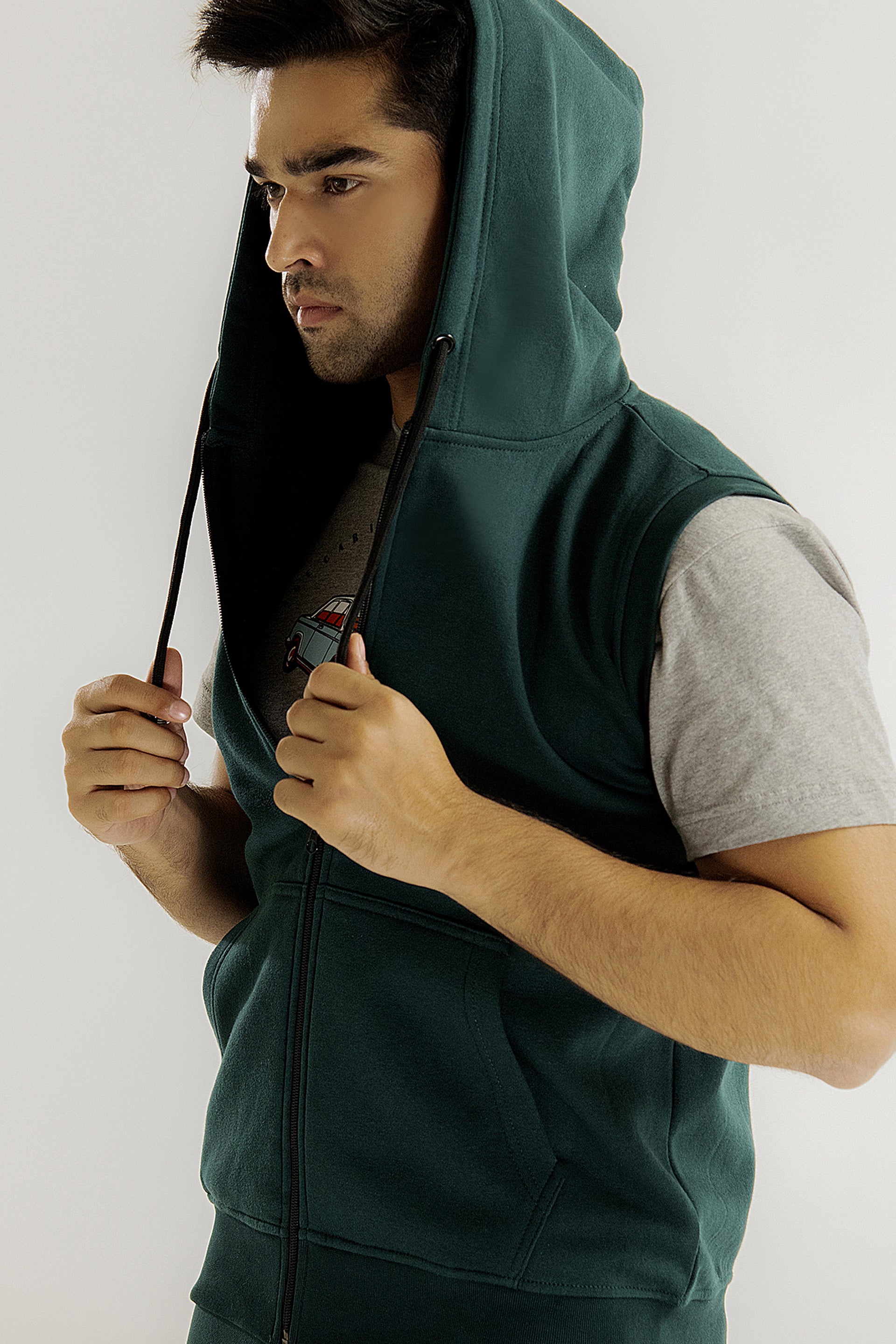 Sleeveless Zipper Hood