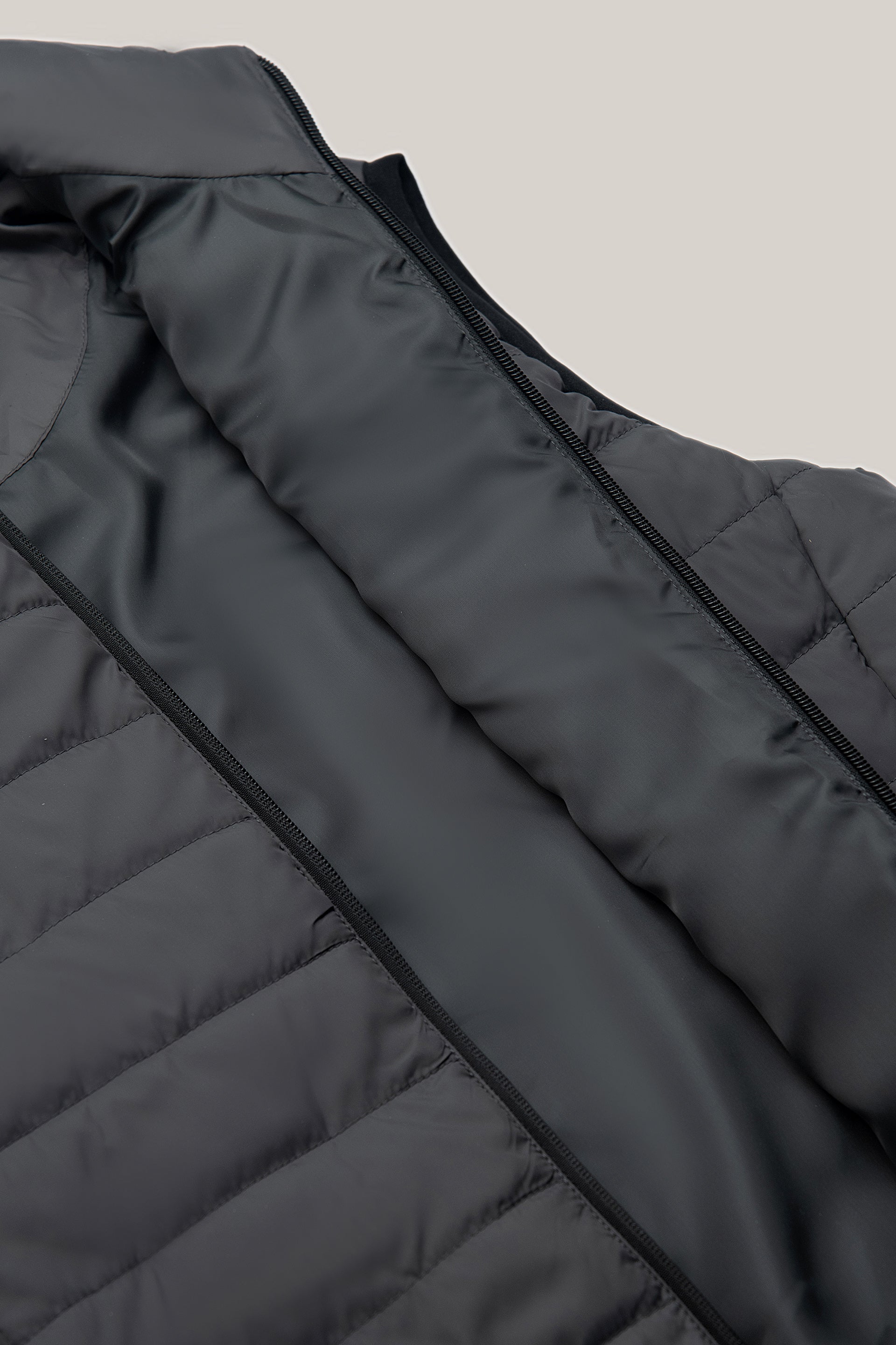 Sleeveless Puffer Jacket