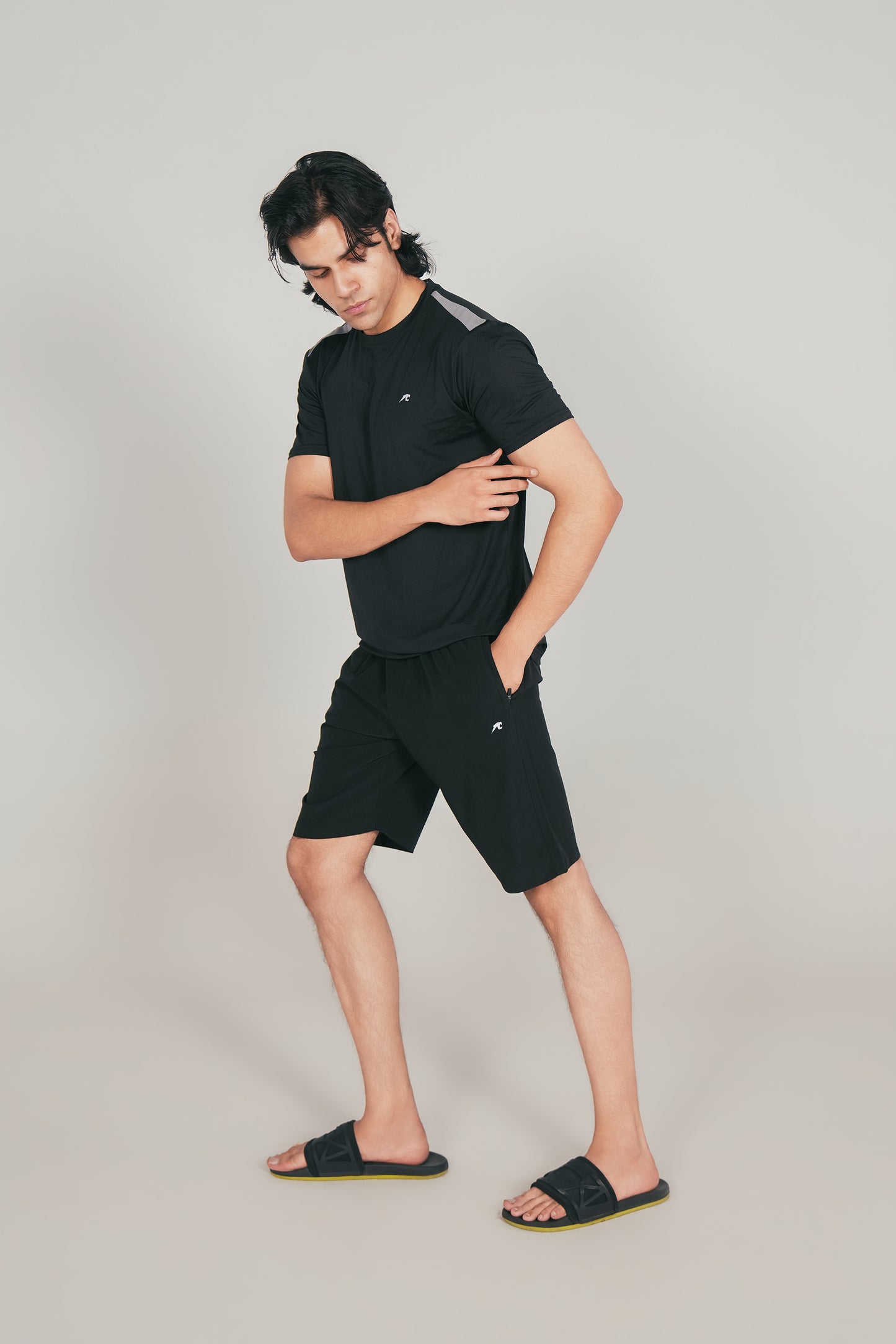Active Basic Shorts