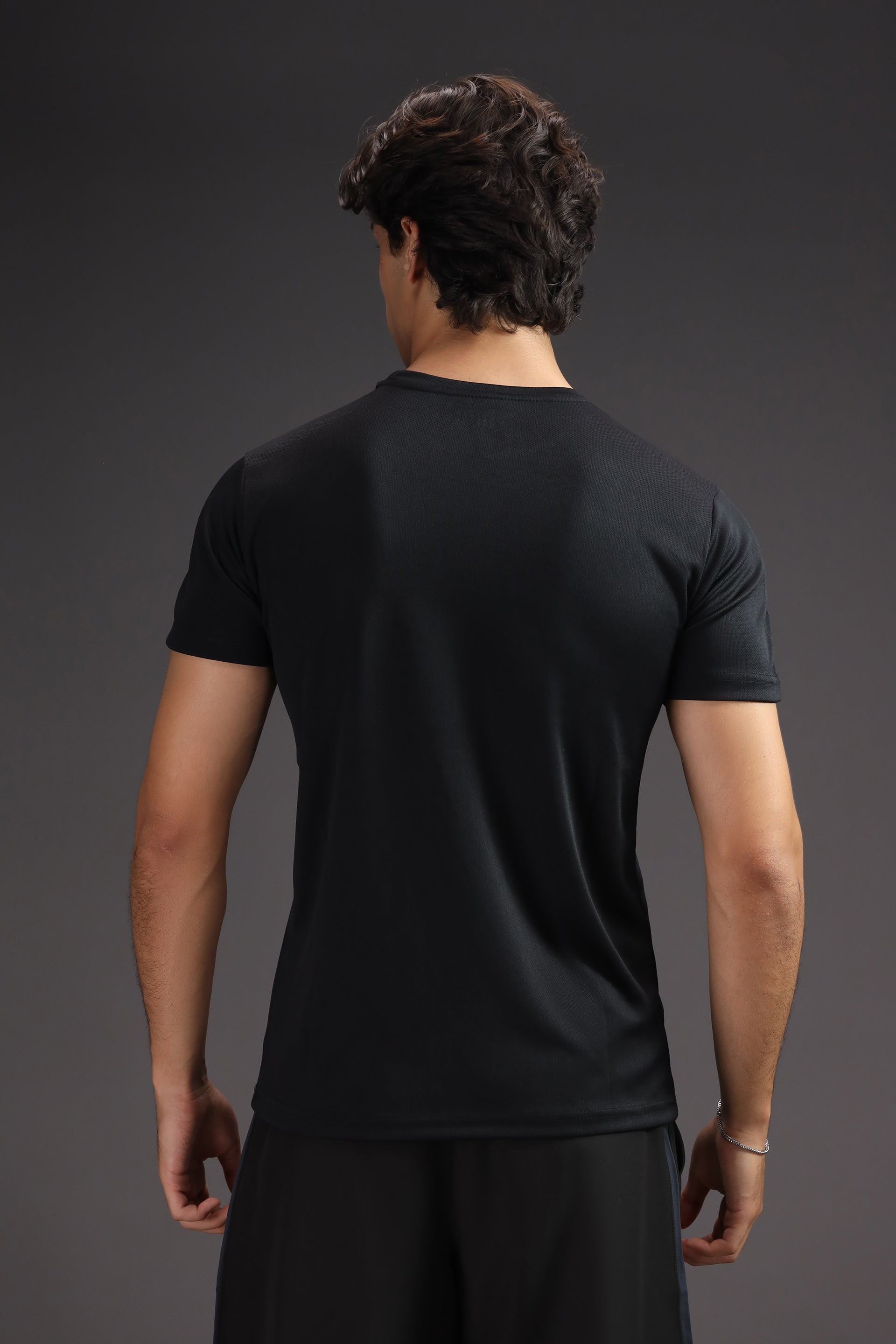 Activewear Contrast Piping Tee